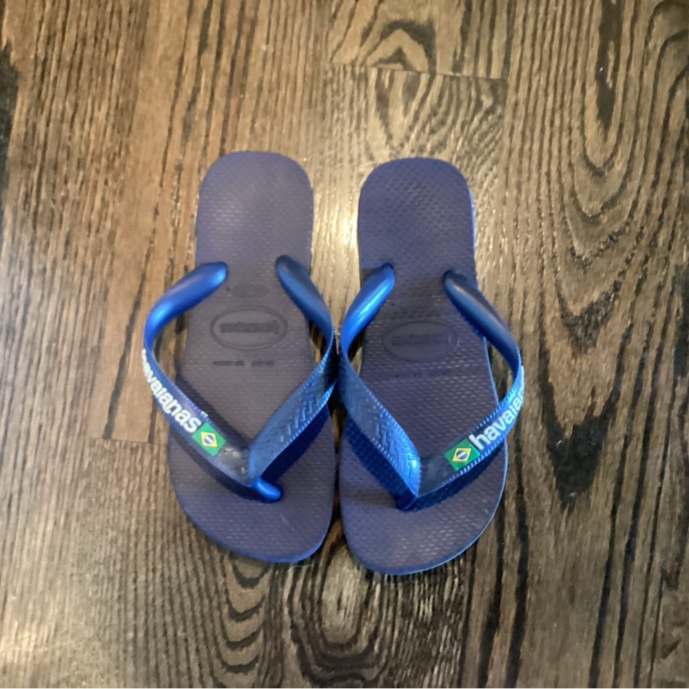 Havaianas Flip Flops - barely worn
